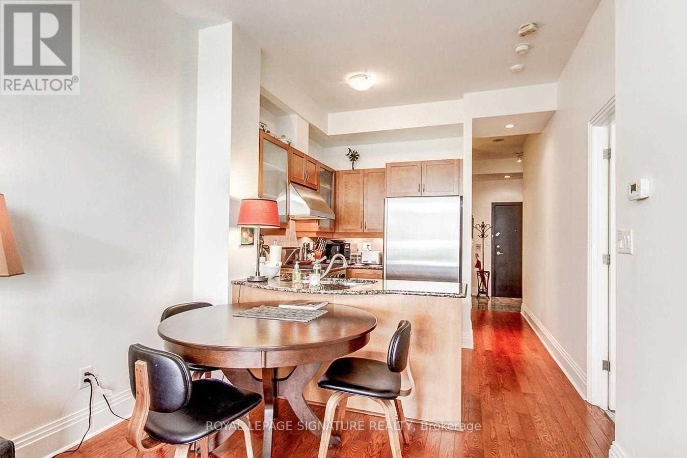 1005 - 99 Avenue Road, Toronto, Ontario  M5R 2G5 - Photo 6 - C13233228