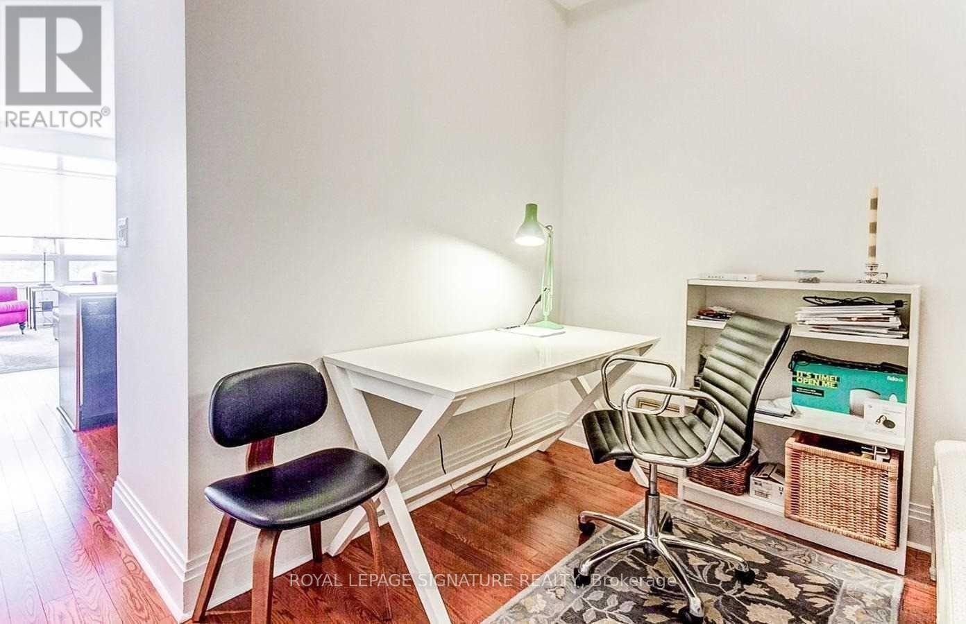 1005 - 99 Avenue Road, Toronto, Ontario  M5R 2G5 - Photo 9 - C13233228