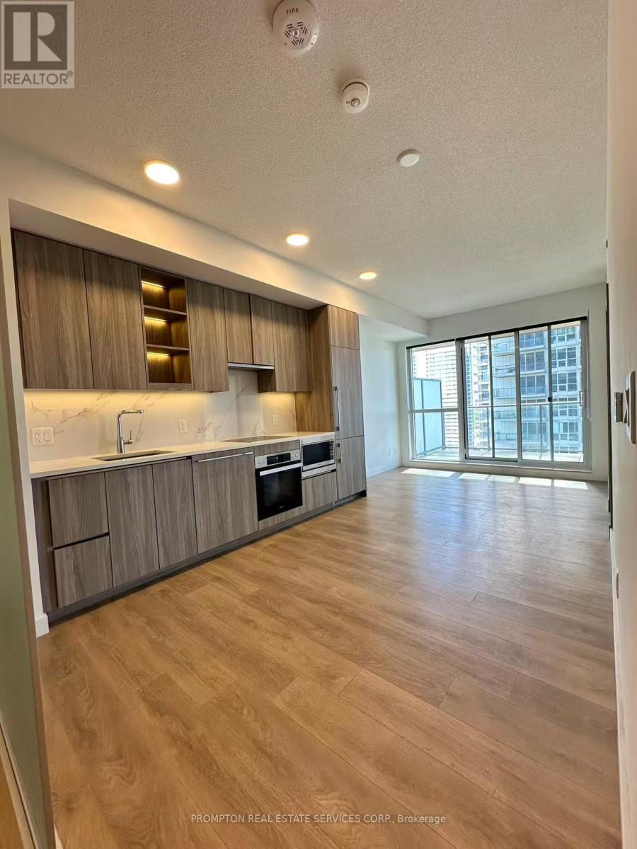 1701 - 27 Mcmahon Drive, Toronto, Ontario  M2K 0J2 - Photo 2 - C13233258