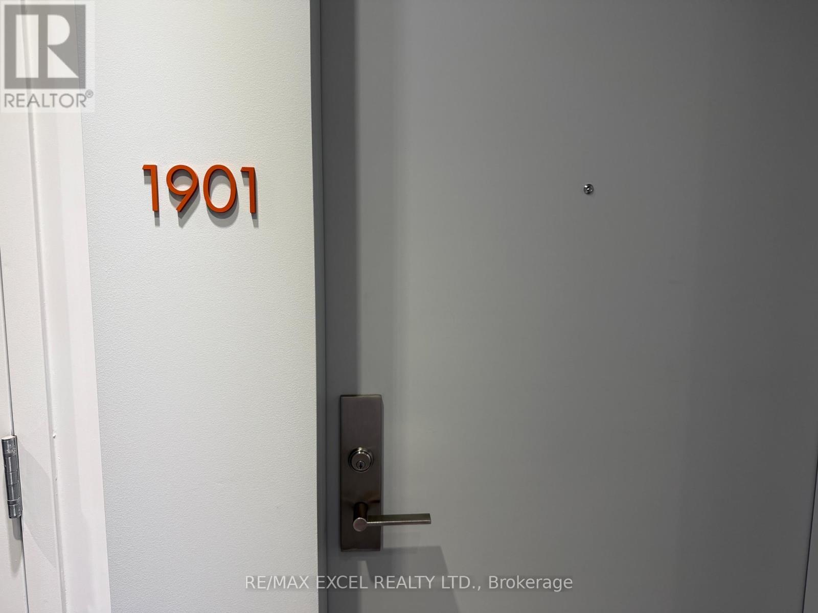 1901 - 60 Colborne Street, Toronto, Ontario  M5E 1E3 - Photo 10 - C13233284