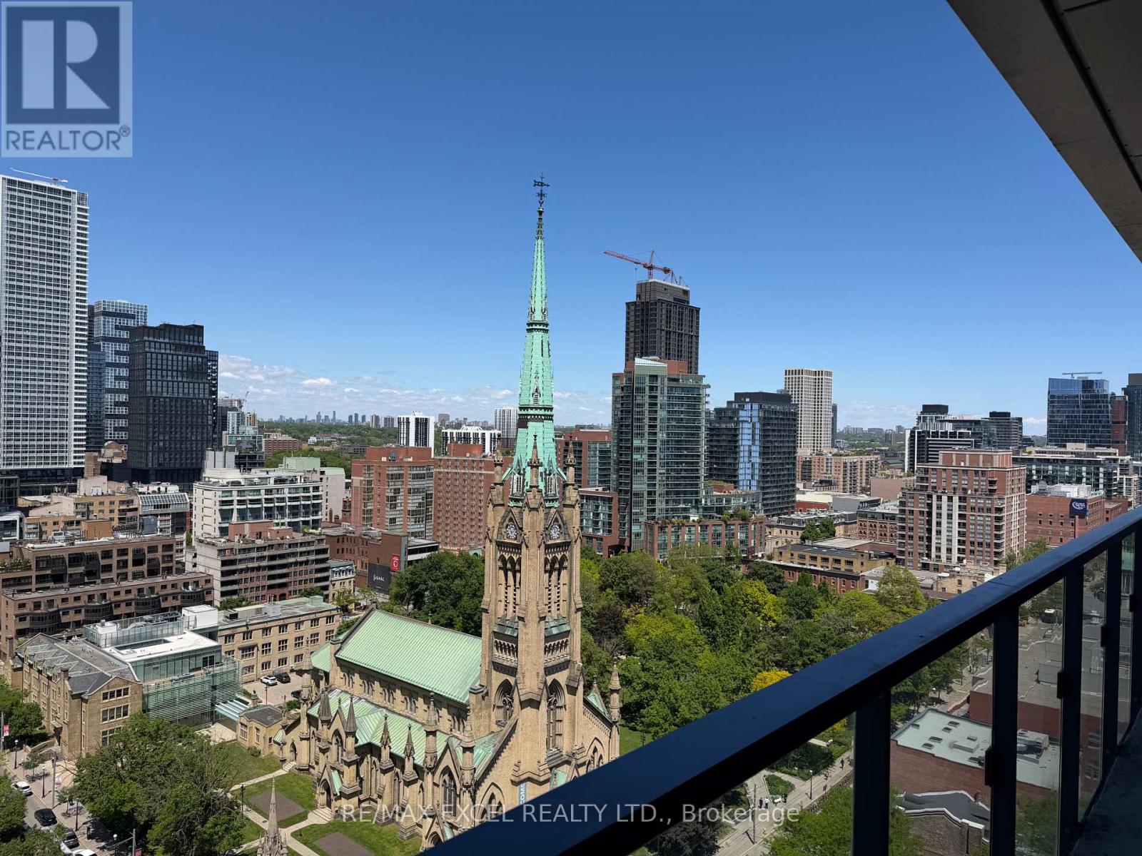 1901 - 60 Colborne Street, Toronto, Ontario  M5E 1E3 - Photo 3 - C13233284