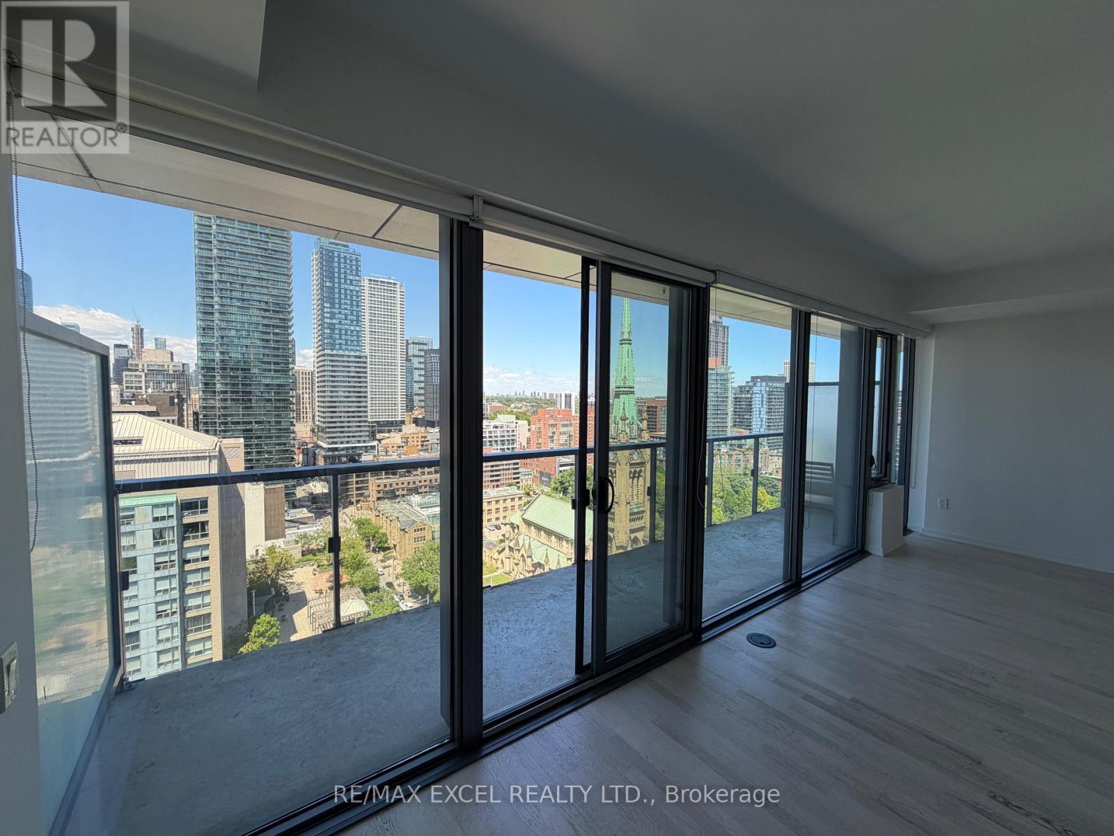 1901 - 60 Colborne Street, Toronto, Ontario  M5E 1E3 - Photo 7 - C13233284