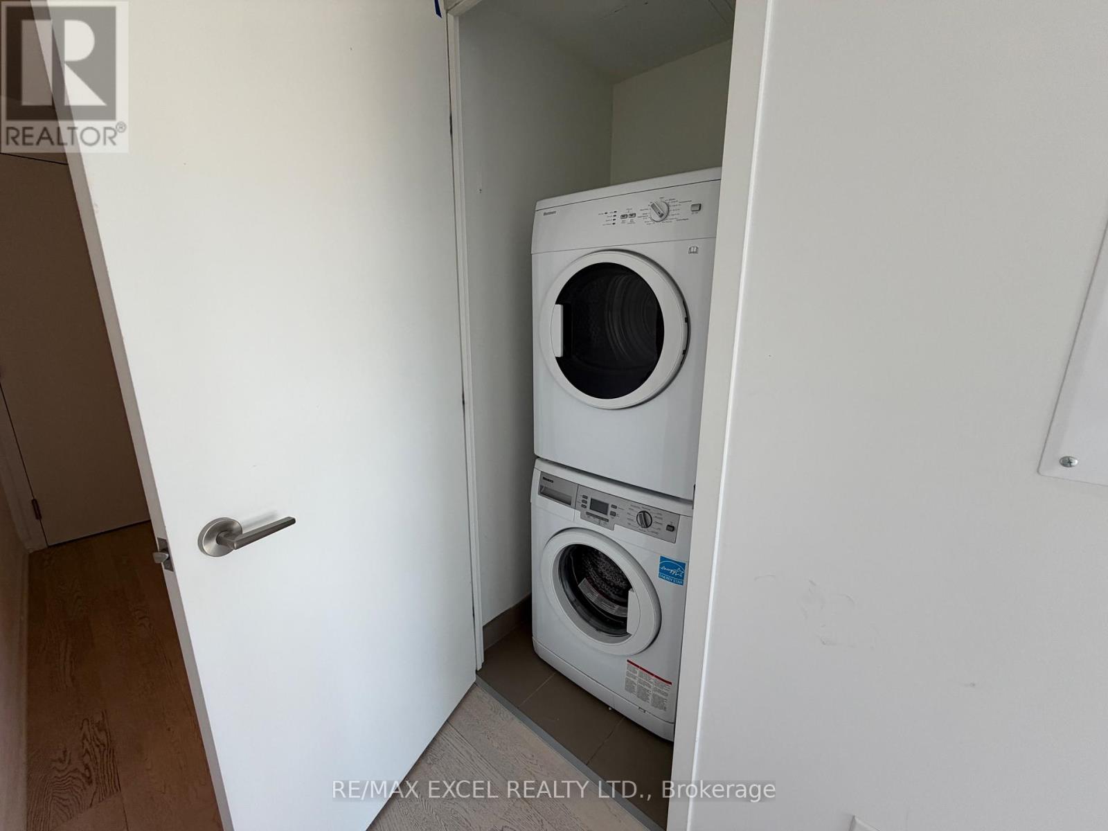 1901 - 60 Colborne Street, Toronto, Ontario  M5E 1E3 - Photo 9 - C13233284