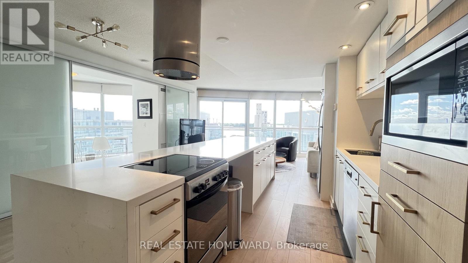 1512 - 38 Dan Leckie Way, Toronto, Ontario  M5V 2V6 - Photo 7 - C13233316