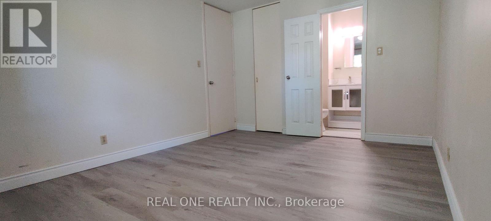 Upper - 9 Lisburn Crescent, Toronto, Ontario  M2J 2Z4 - Photo 6 - C13233322