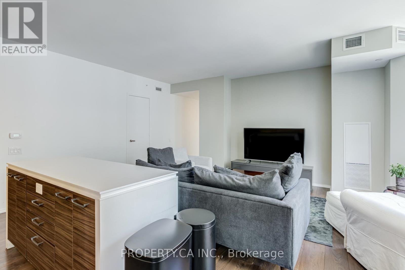 502 - 45 Charles Street E, Toronto, Ontario  M4Y 1R9 - Photo 9 - C13233350