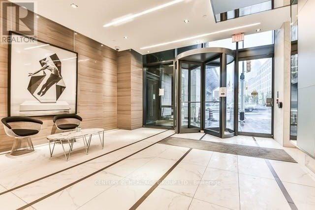 2704 - 1 The Esplanade Street, Toronto, Ontario  M5E 0A8 - Photo 3 - C13233396