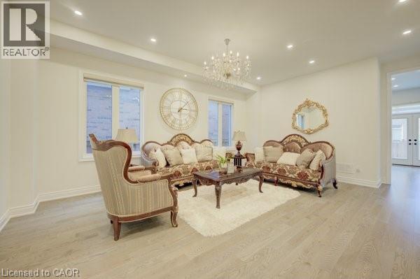 600 Beam Court Unit# Main & Upper, Milton, Ontario  L9E 1L3 - Photo 11 - 40836276