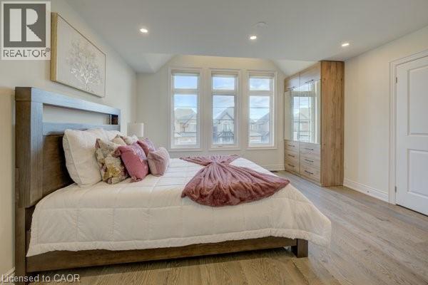 600 Beam Court Unit# Main & Upper, Milton, Ontario  L9E 1L3 - Photo 33 - 40836276