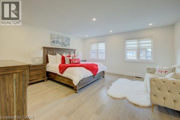600 Beam Court Unit# Main & Upper, Milton, Ontario  L9E 1L3 - Photo 39 - 40836276