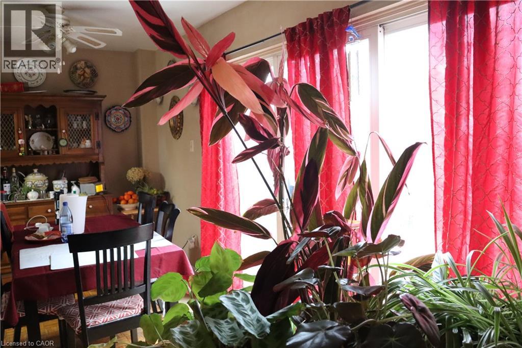 17 Old Pine Trail Unit# 156, St. Catharines, Ontario  L2M 6P9 - Photo 3 - 40836250