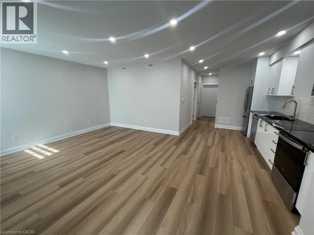 5 South Drive Unit# 4, Kitchener, Ontario  N2M 4B4 - Photo 5 - 40835790