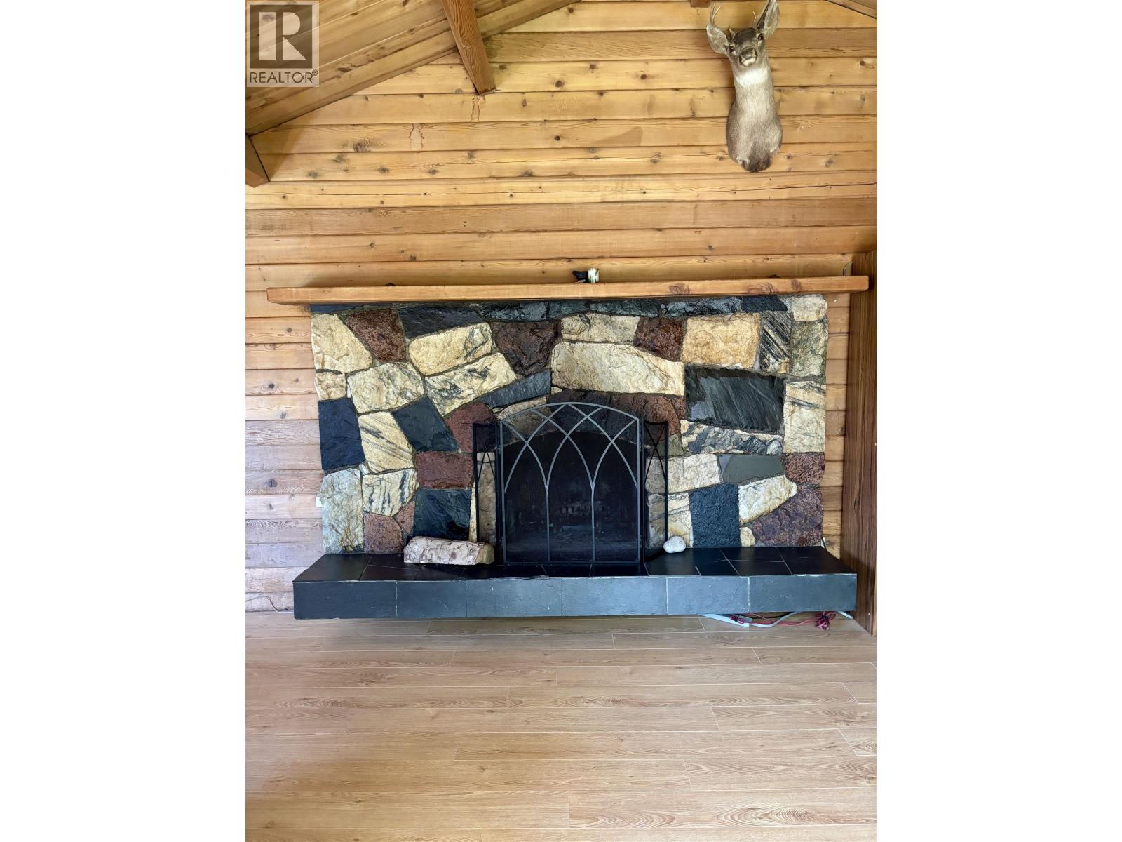 41 Amos Street, Kitimat, British Columbia  V8C 1A5 - Photo 11 - R3130553