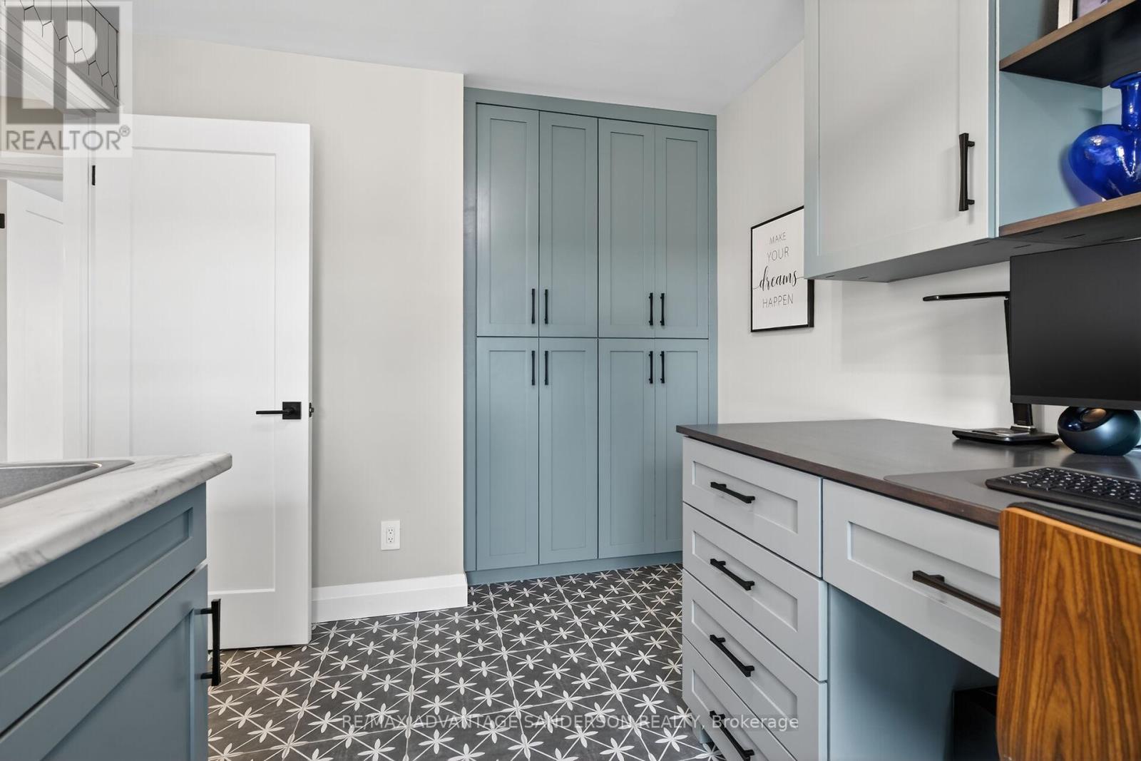 975 Sunningdale Road W, London North, Ontario  N6G 5B7 - Photo 45 - X13233682