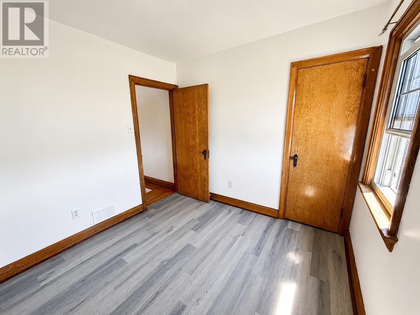 2101 Victoria Ave E, Thunder Bay, Ontario  P7C 1E4 - Photo 28 - TB2601307