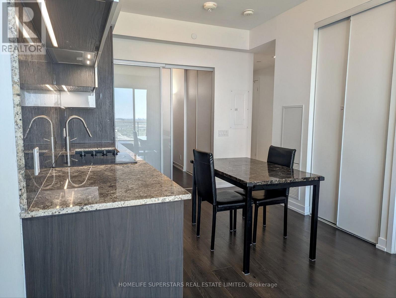 3005 - 5 Buttermill Avenue, Vaughan, Ontario L4K 0J5 - Photo 12 - N13233198