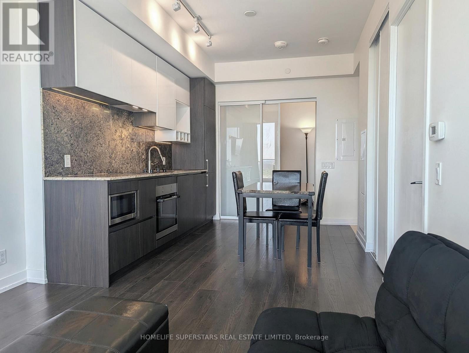 3005 - 5 Buttermill Avenue, Vaughan, Ontario L4K 0J5 - Photo 5 - N13233198