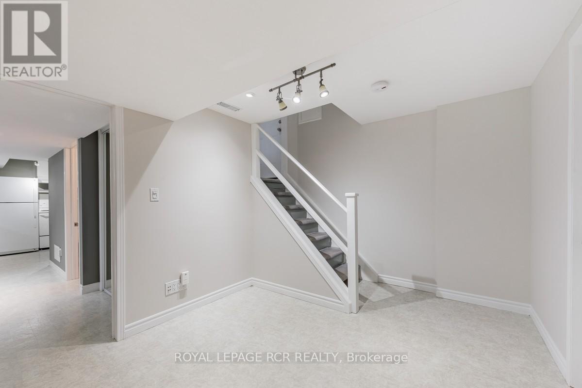384 Watson Drive, Whitchurch-Stouffville, Ontario  L4A 6L1 - Photo 24 - N13233202
