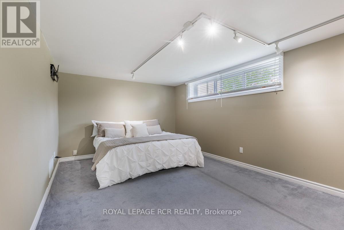 384 Watson Drive, Whitchurch-Stouffville, Ontario  L4A 6L1 - Photo 35 - N13233202