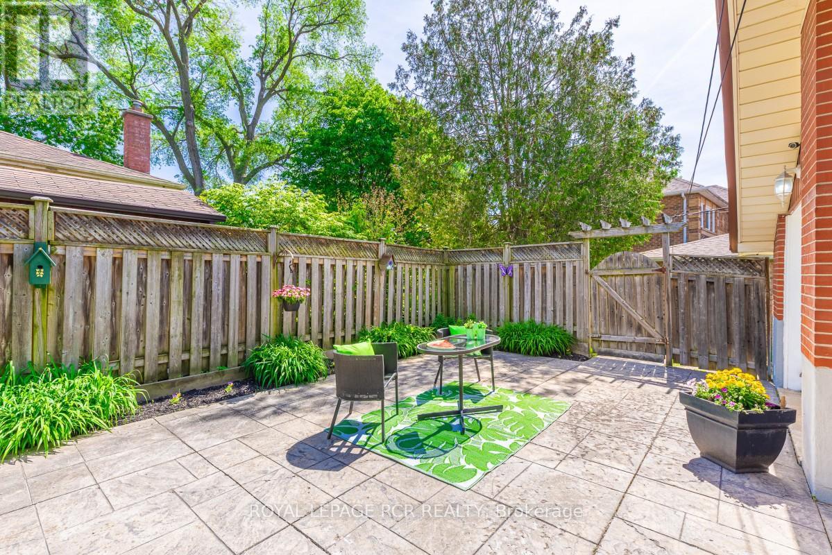 384 Watson Drive, Whitchurch-Stouffville, Ontario  L4A 6L1 - Photo 42 - N13233202