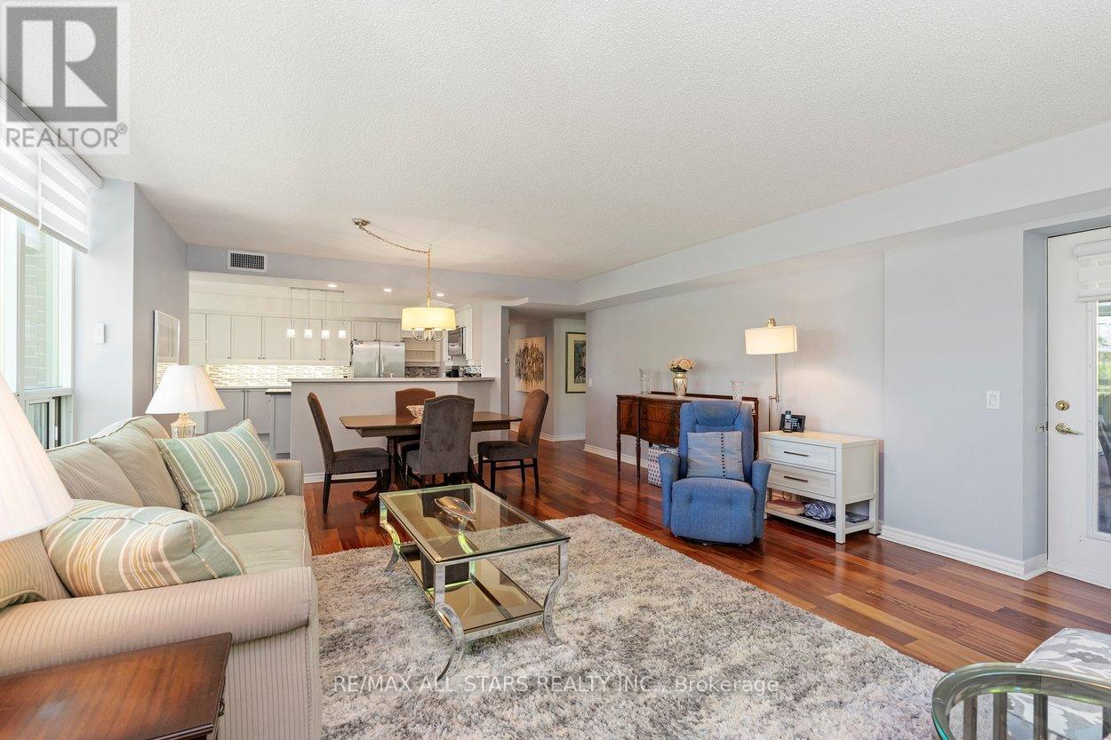 219 - 80 The Boardwalk Way, Markham, Ontario  L6E 1B8 - Photo 8 - N13233268