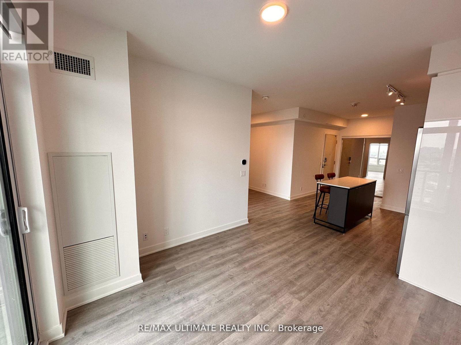 1701a - 30 Upper Mall Way, Vaughan, Ontario  L4J 0L7 - Photo 12 - N13233272