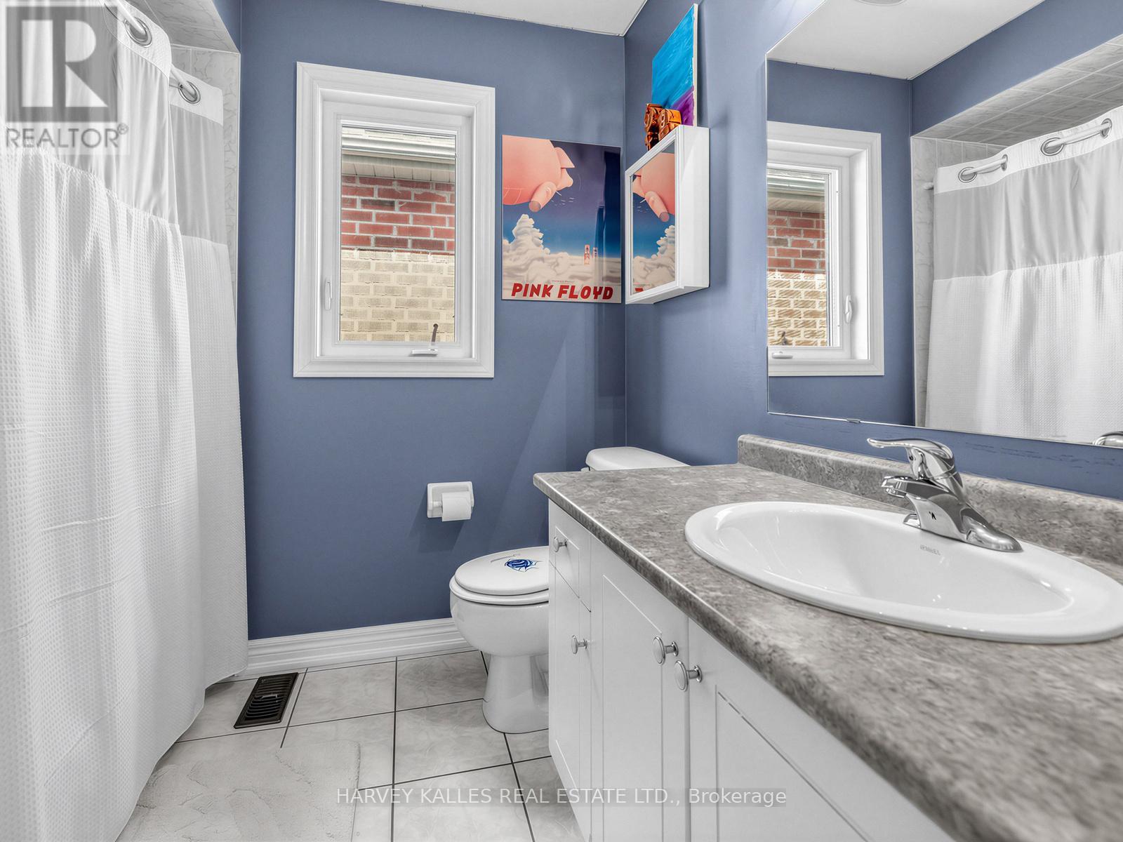 28 Southvale Drive, Vaughan, Ontario L6A 0X2 - Photo 23 - N13233302