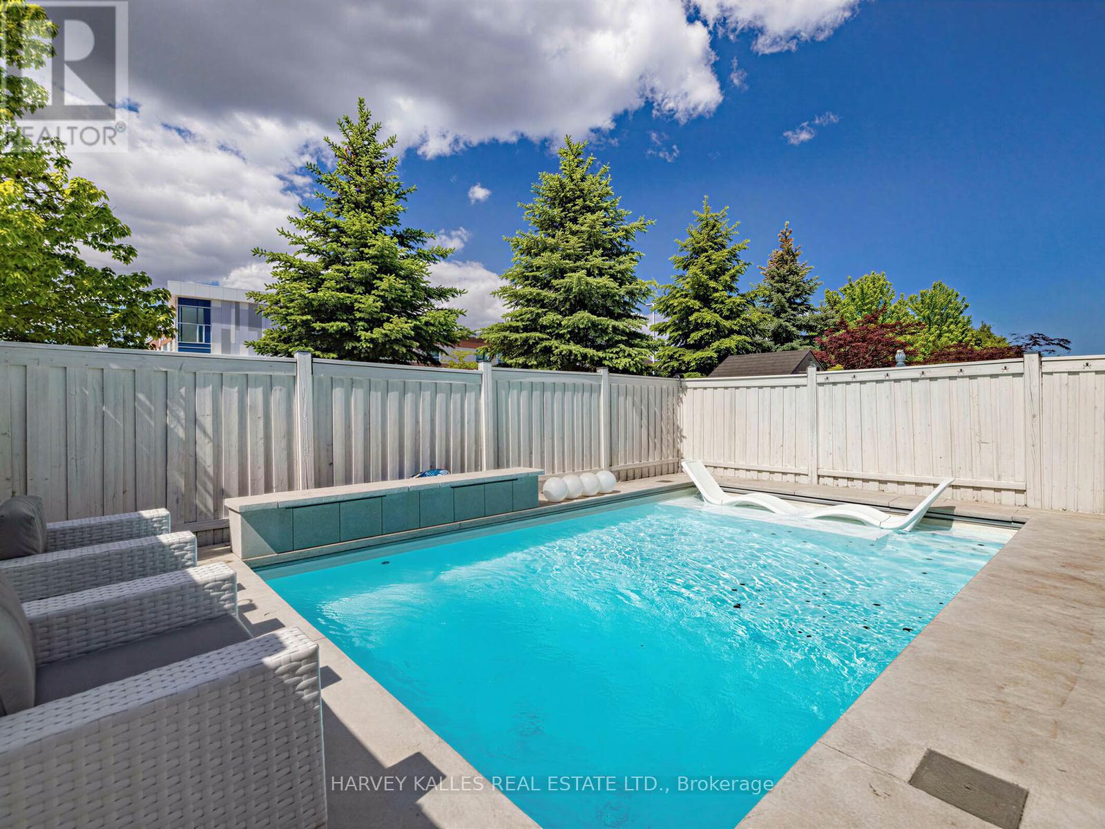 28 Southvale Drive, Vaughan, Ontario L6A 0X2 - Photo 30 - N13233302