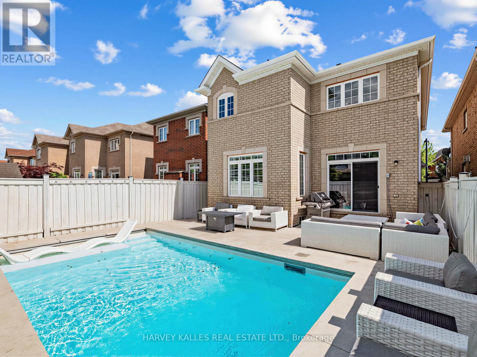 28 Southvale Drive, Vaughan, Ontario L6A 0X2 - Photo 32 - N13233302