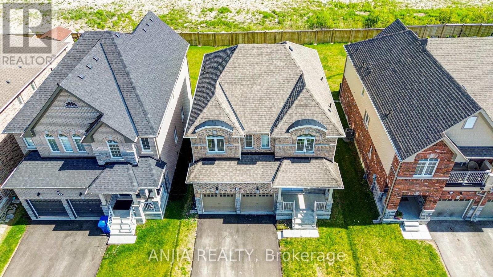 9 Cliff Thompson Court, Georgina, Ontario  L0E 1R0 - Photo 7 - N13233356