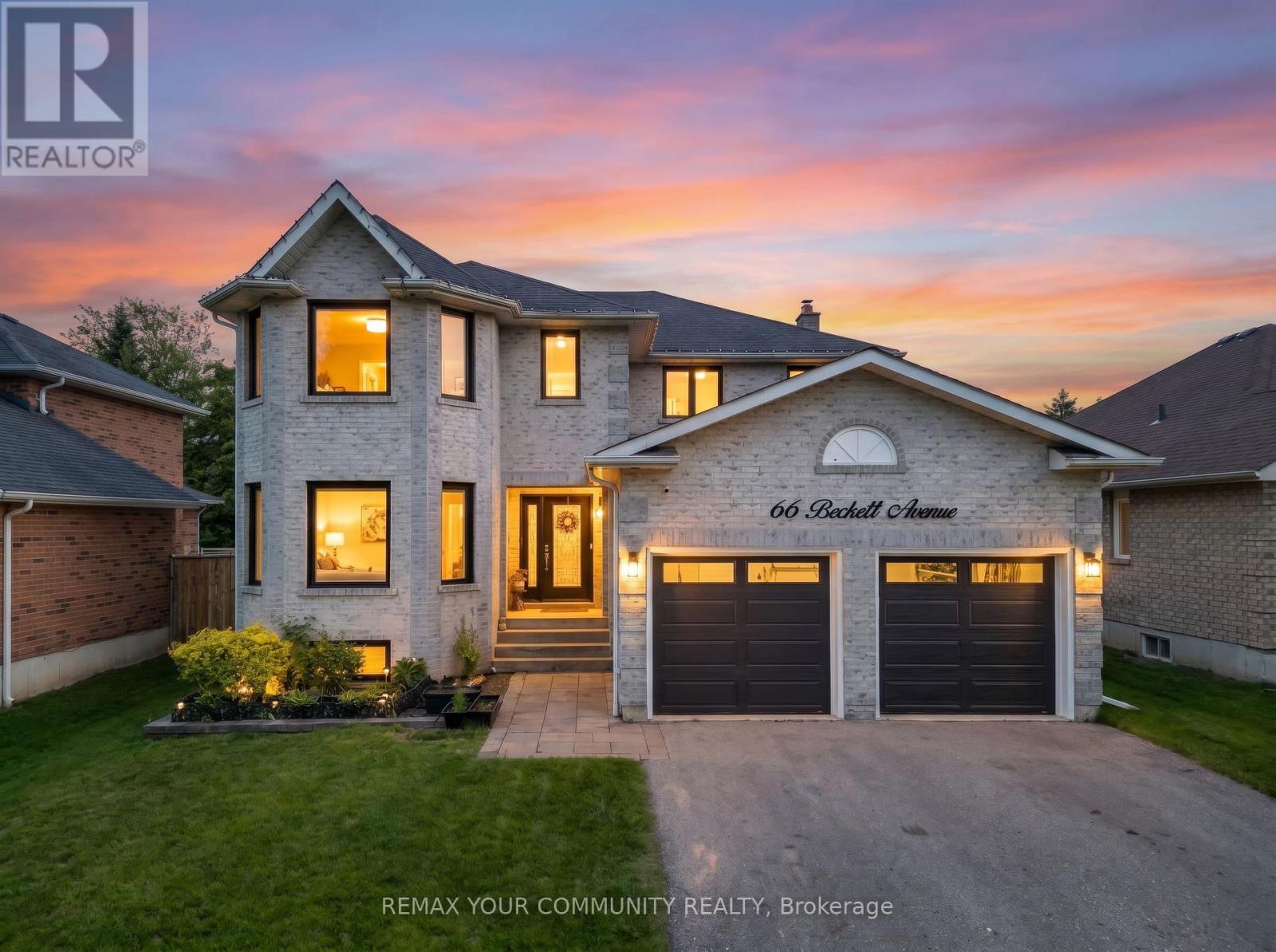66 Beckett Avenue, East Gwillimbury, Ontario  L9N 1R8 - Photo 2 - N13233378