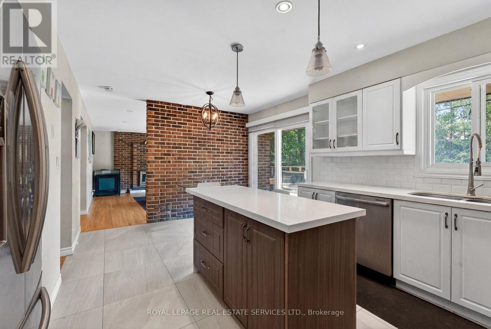 28 Wootten Way, Markham, Ontario  L3P 3L9 - Photo 12 - N13233408