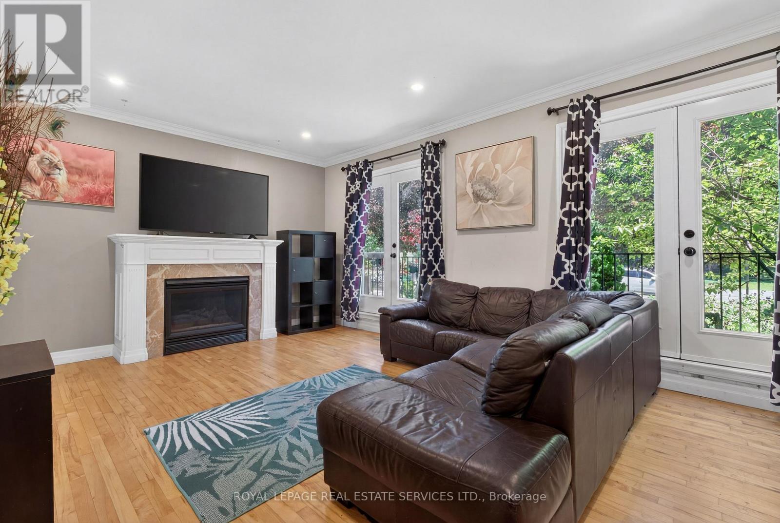 28 Wootten Way, Markham, Ontario  L3P 3L9 - Photo 5 - N13233408