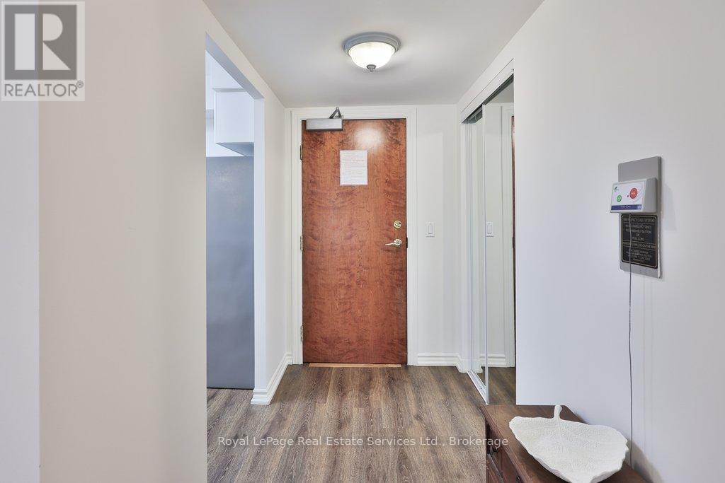 2205 - 100 Burloak Drive, Burlington, Ontario  L7L 6P6 - Photo 6 - W13233470