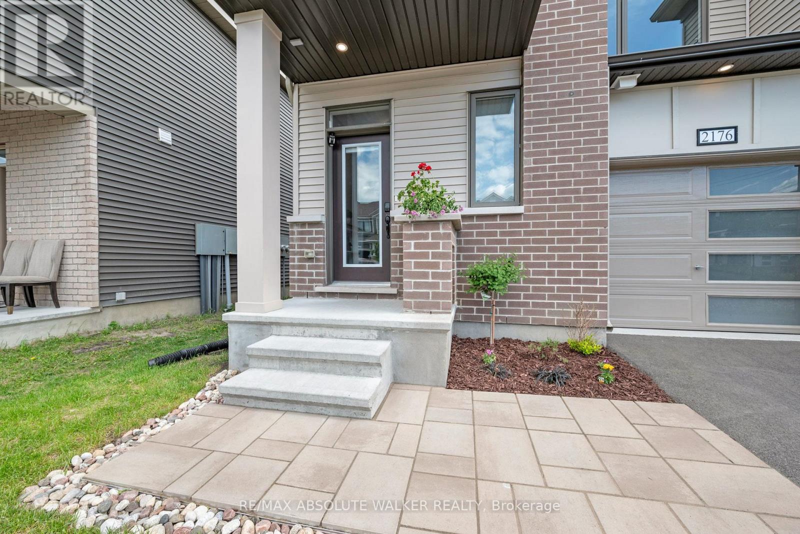 2176 Winsome Terrace, Ottawa, Ontario  K4A 5N1 - Photo 2 - X13233504