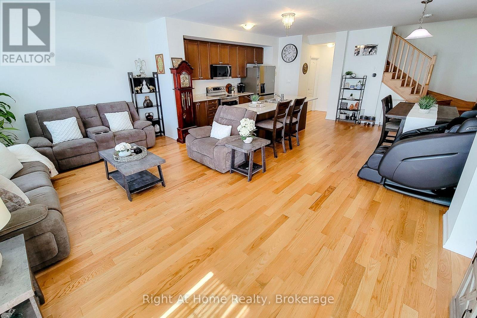3 Norwich Crescent, Haldimand, Ontario  N3W 0J3 - Photo 18 - X13233638