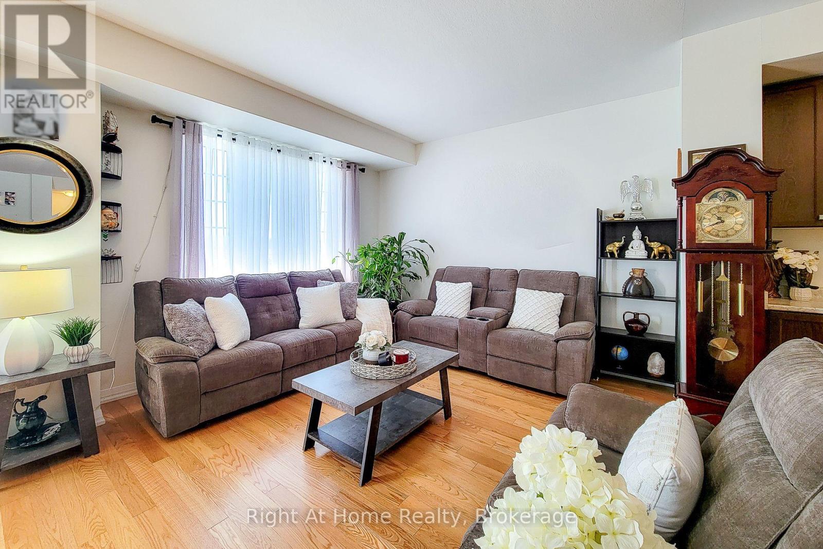3 Norwich Crescent, Haldimand, Ontario  N3W 0J3 - Photo 23 - X13233638