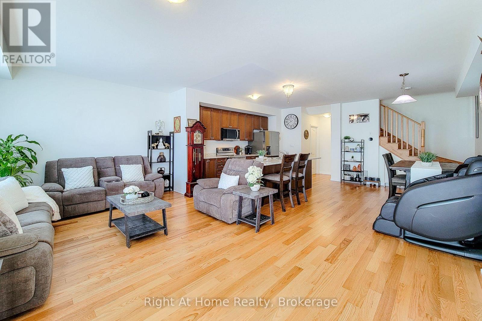 3 Norwich Crescent, Haldimand, Ontario  N3W 0J3 - Photo 27 - X13233638