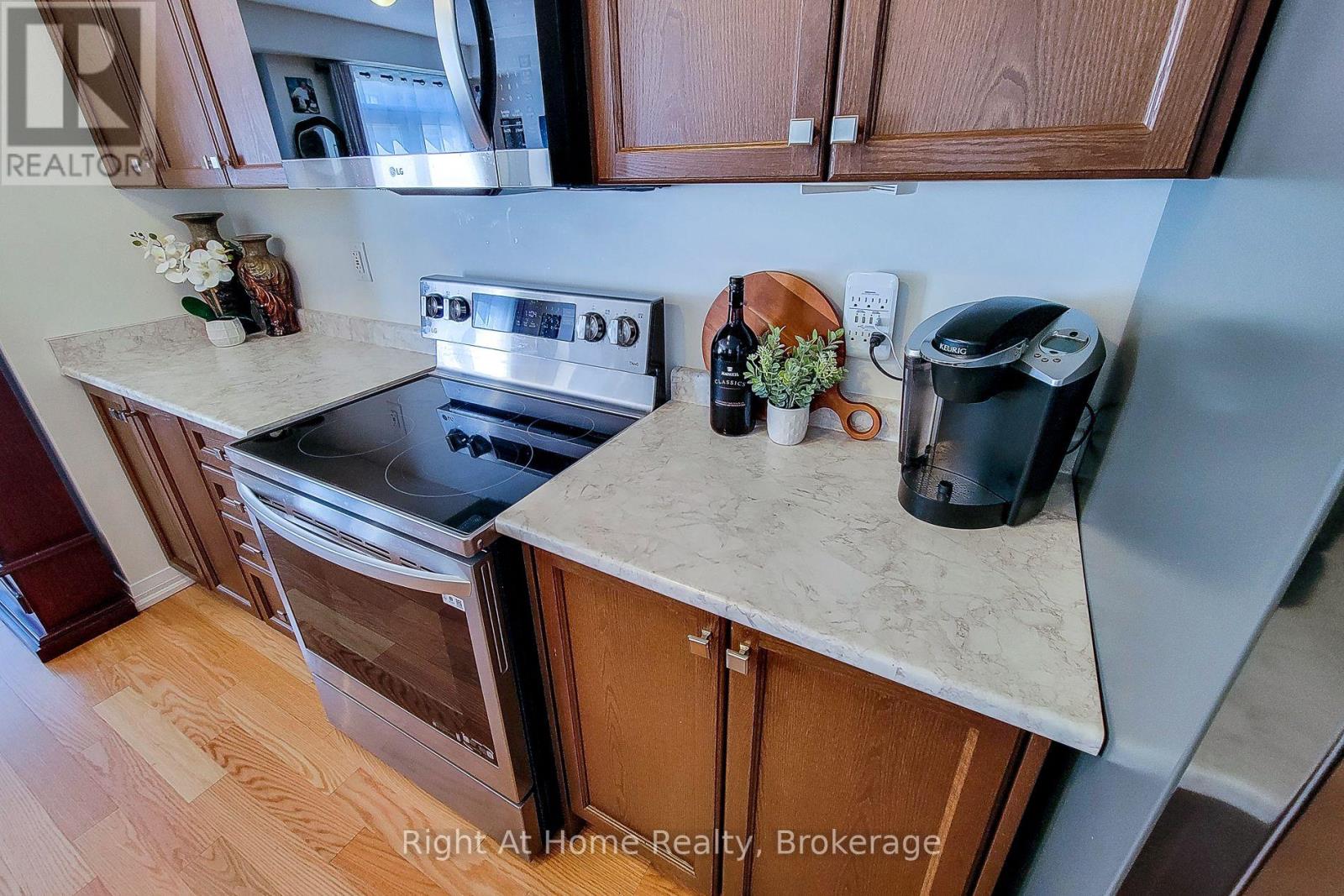 3 Norwich Crescent, Haldimand, Ontario  N3W 0J3 - Photo 29 - X13233638