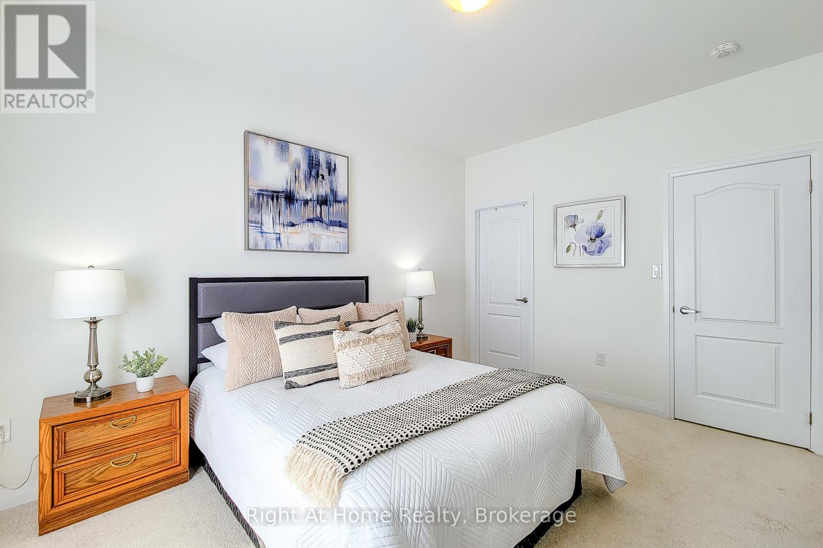 3 Norwich Crescent, Haldimand, Ontario  N3W 0J3 - Photo 35 - X13233638