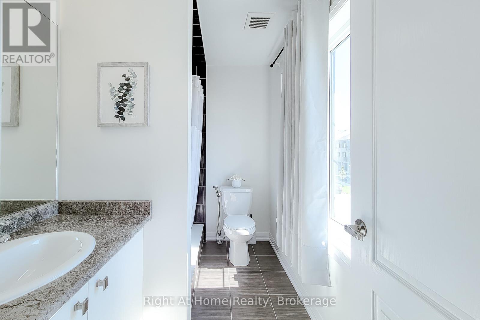 3 Norwich Crescent, Haldimand, Ontario  N3W 0J3 - Photo 38 - X13233638