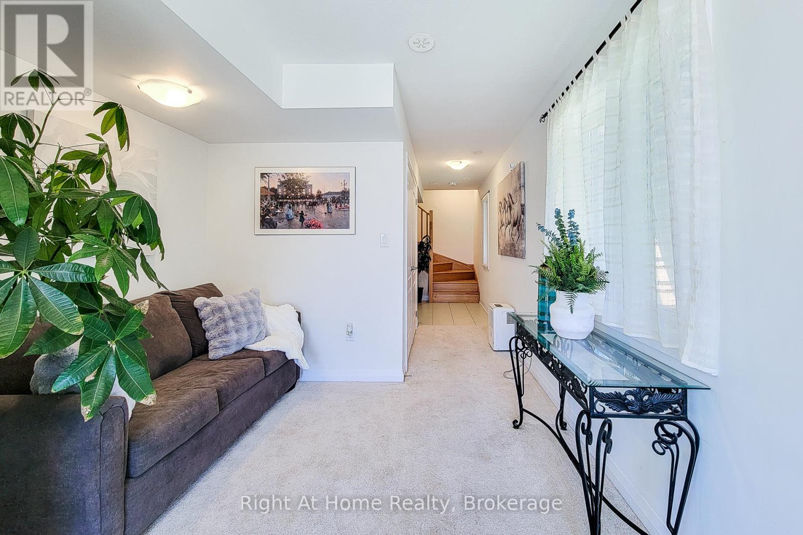 3 Norwich Crescent, Haldimand, Ontario  N3W 0J3 - Photo 8 - X13233638