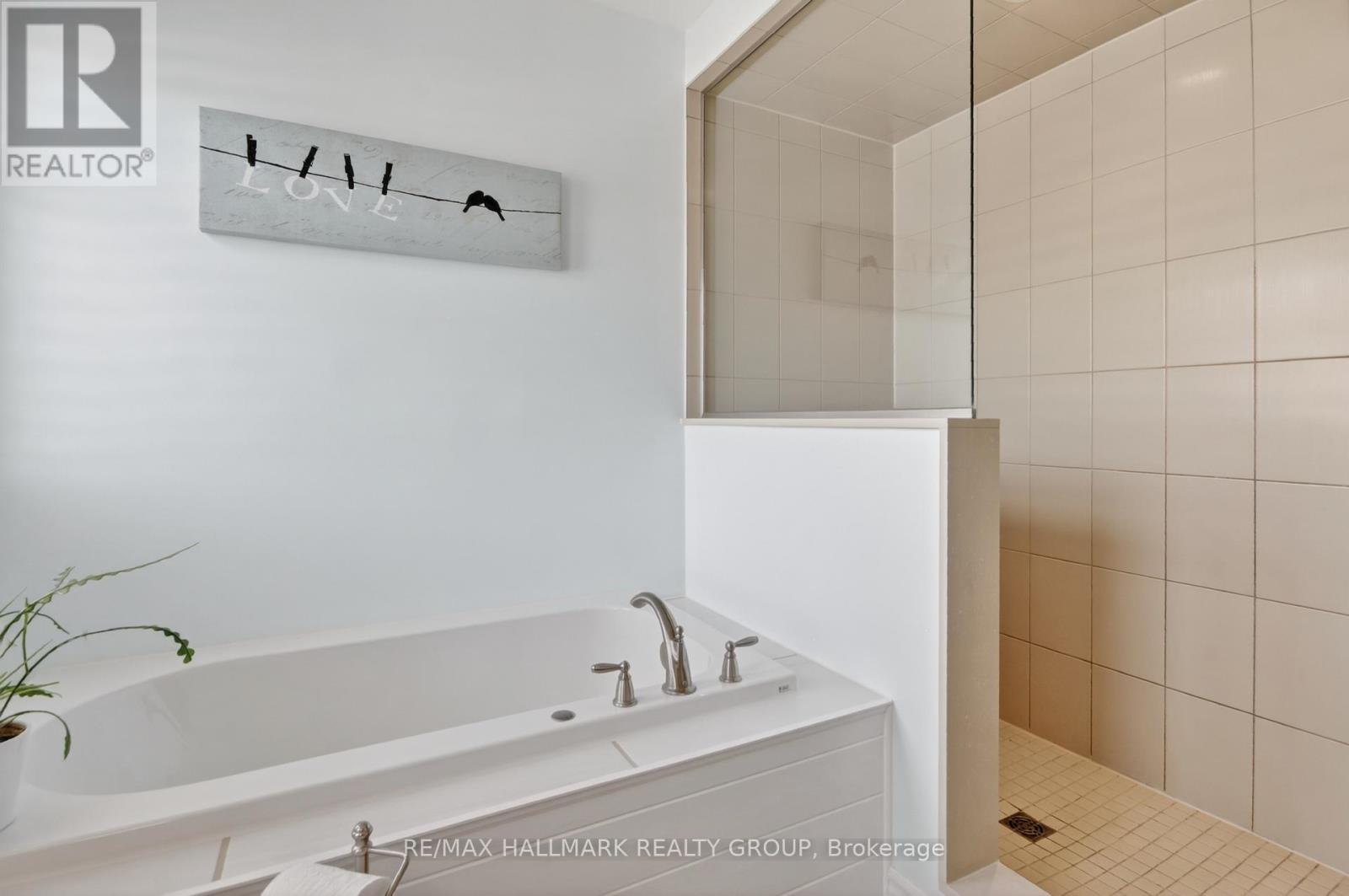 33 Summitview Drive, Ottawa, Ontario  K2M 2V9 - Photo 25 - X13233696