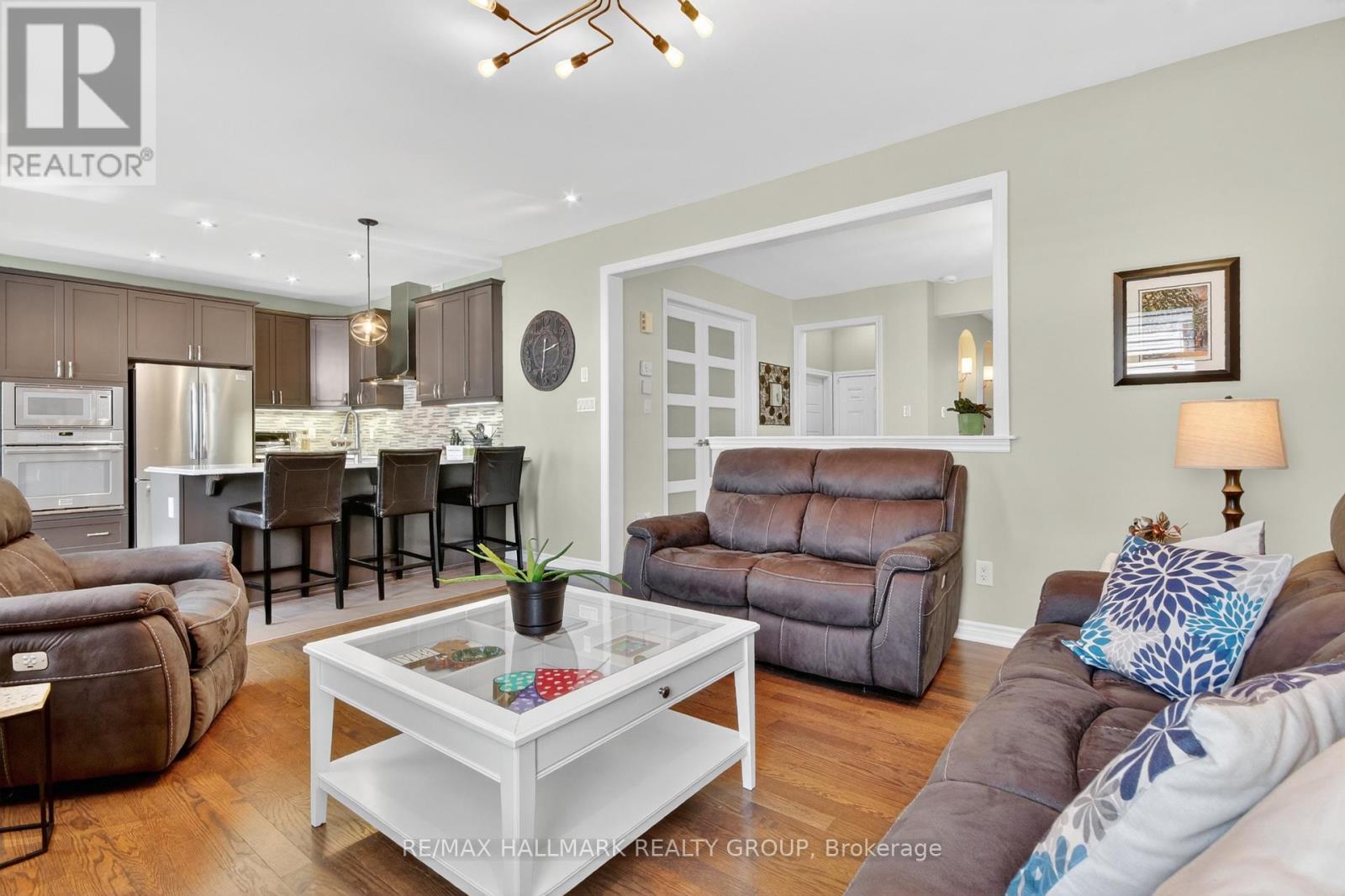 33 Summitview Drive, Ottawa, Ontario  K2M 2V9 - Photo 7 - X13233696