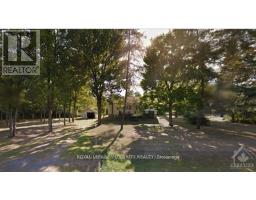 1212 WHITE OAK DRIVE, Ottawa, Ontario
