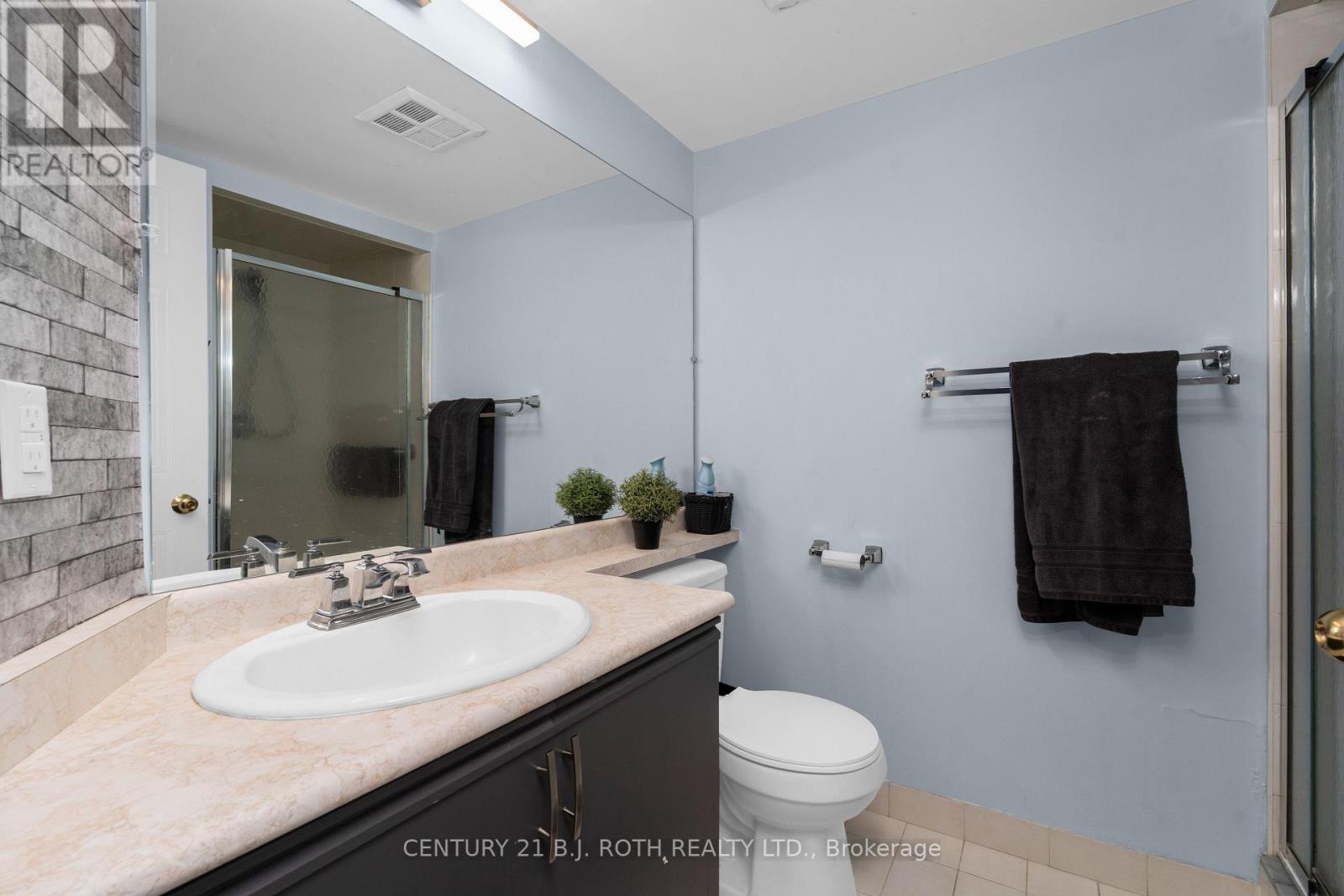 807 - 150 Dunlop Street E, Barrie (City Centre), Ontario L4M 6H1 - Photo 17 - S13233246