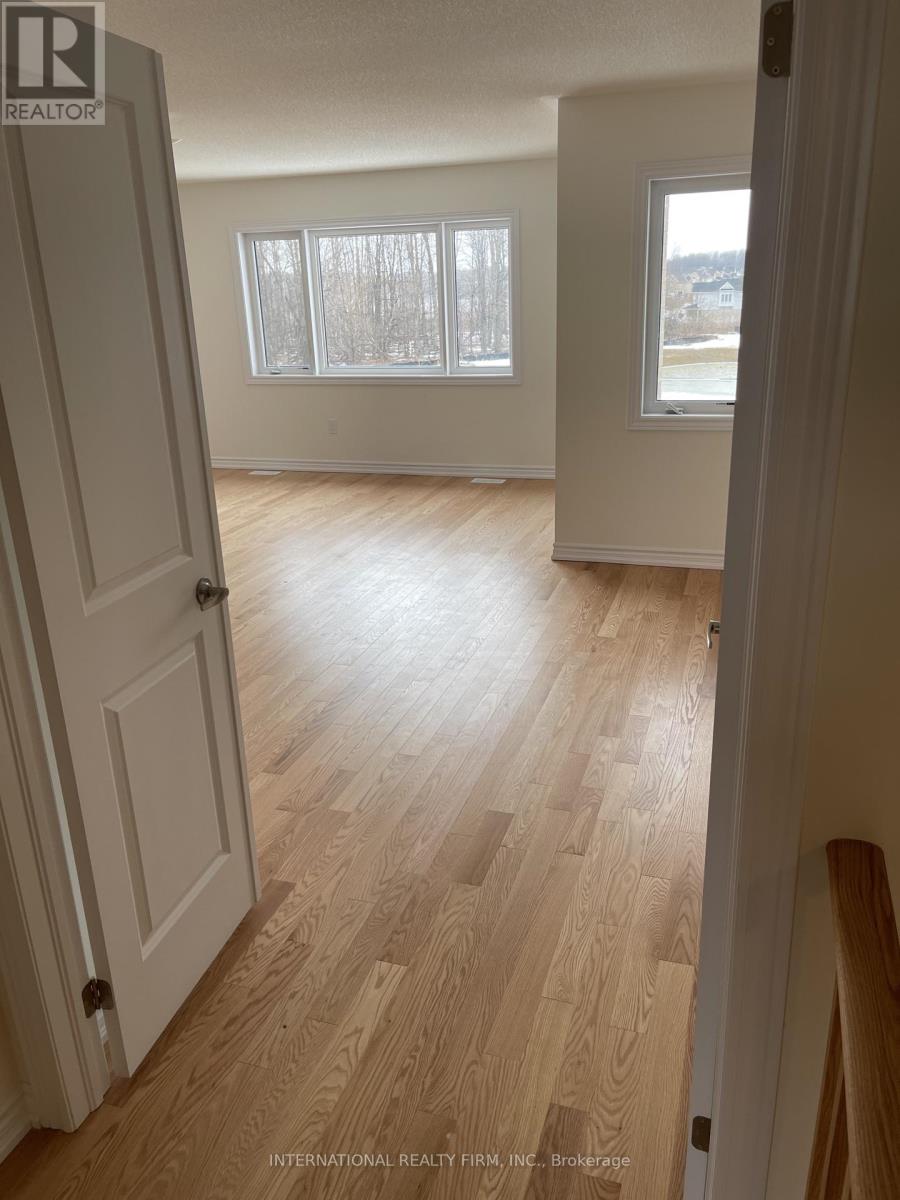 103 Nottingham Road, Barrie, Ontario  L9J 0L3 - Photo 24 - S13233296