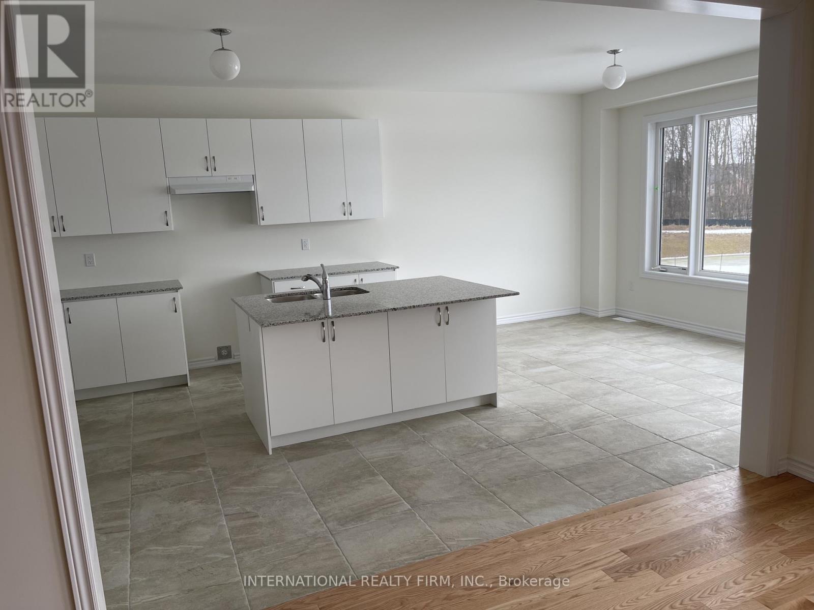 103 Nottingham Road, Barrie, Ontario  L9J 0L3 - Photo 6 - S13233296