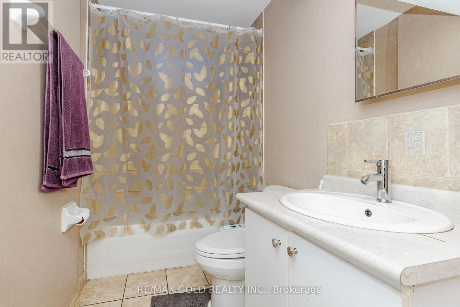 48 Sugarberry Drive, Brampton, Ontario  L6X 0K2 - Photo 39 - W13230450