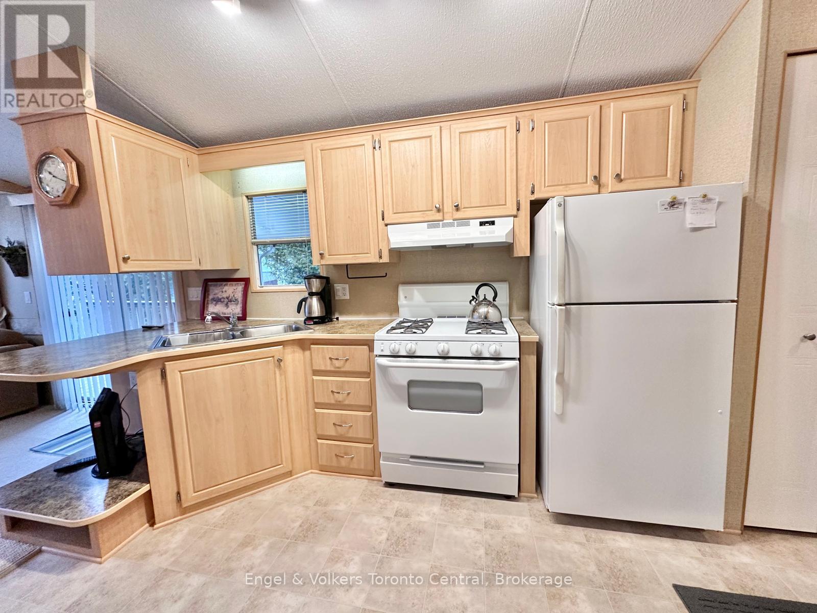 B2 - 7489 Sideroad 5 E, Wellington North, Ontario  N0G 2L0 - Photo 6 - X13109508